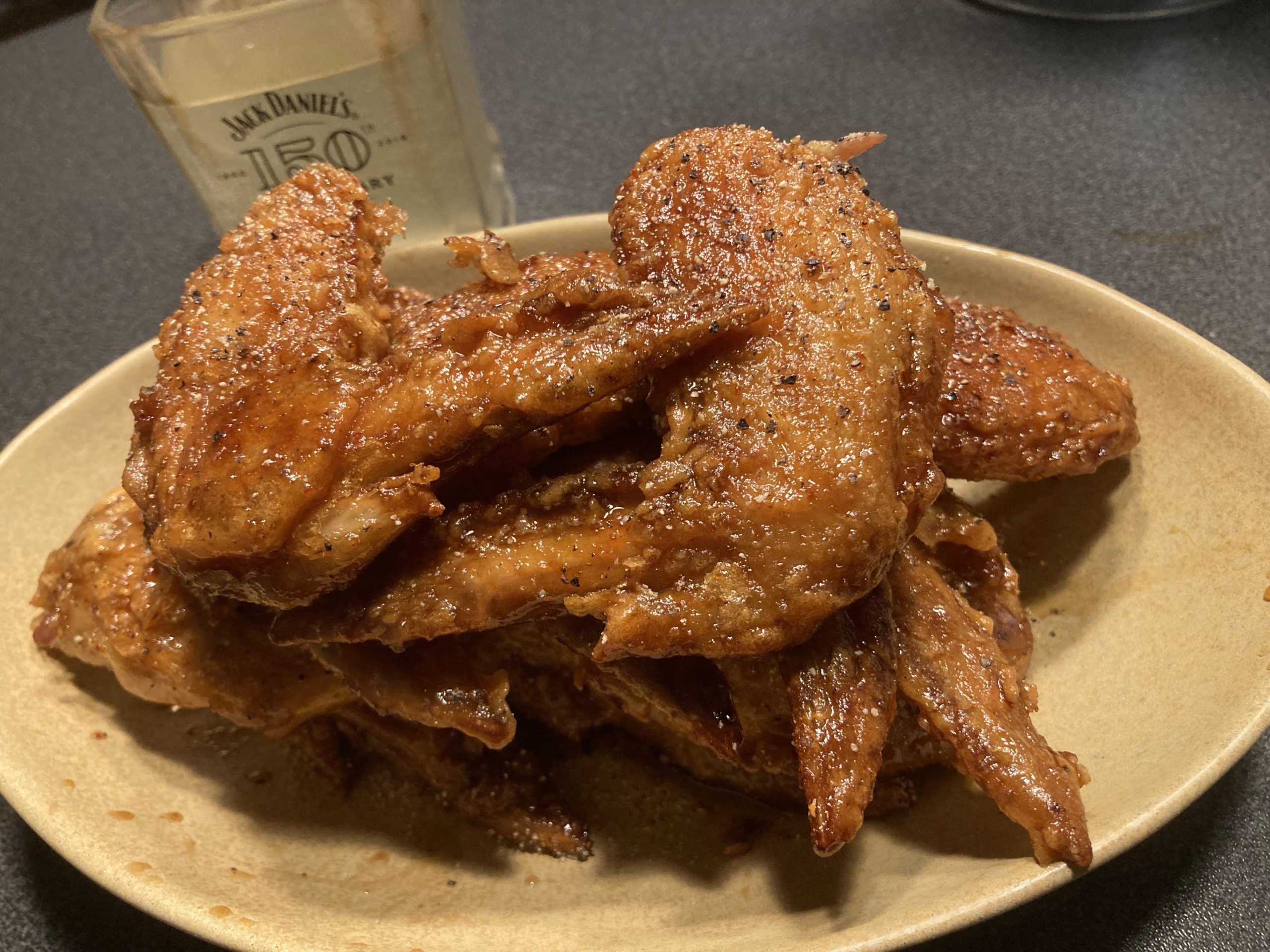 Crispy Saucy Chicken Wings